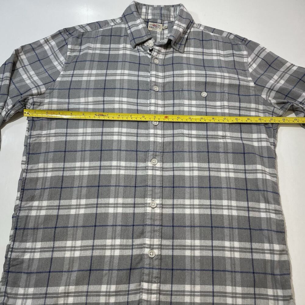 Faherty Men’s Flannel Shirt Medium Gray White Plaid Long Sleeve Button Down - Picture 4 of 7